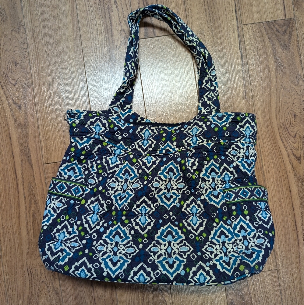 Vera Bradley Ink Blue Print Tote Bag